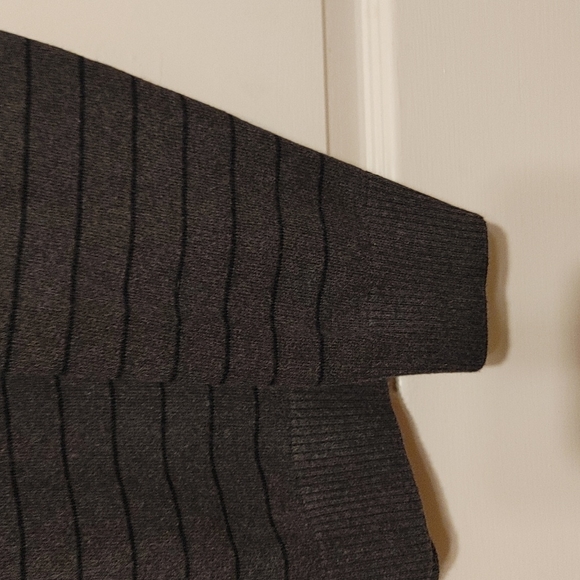 🏎️ Structure Sweater - Picture 3 of 10